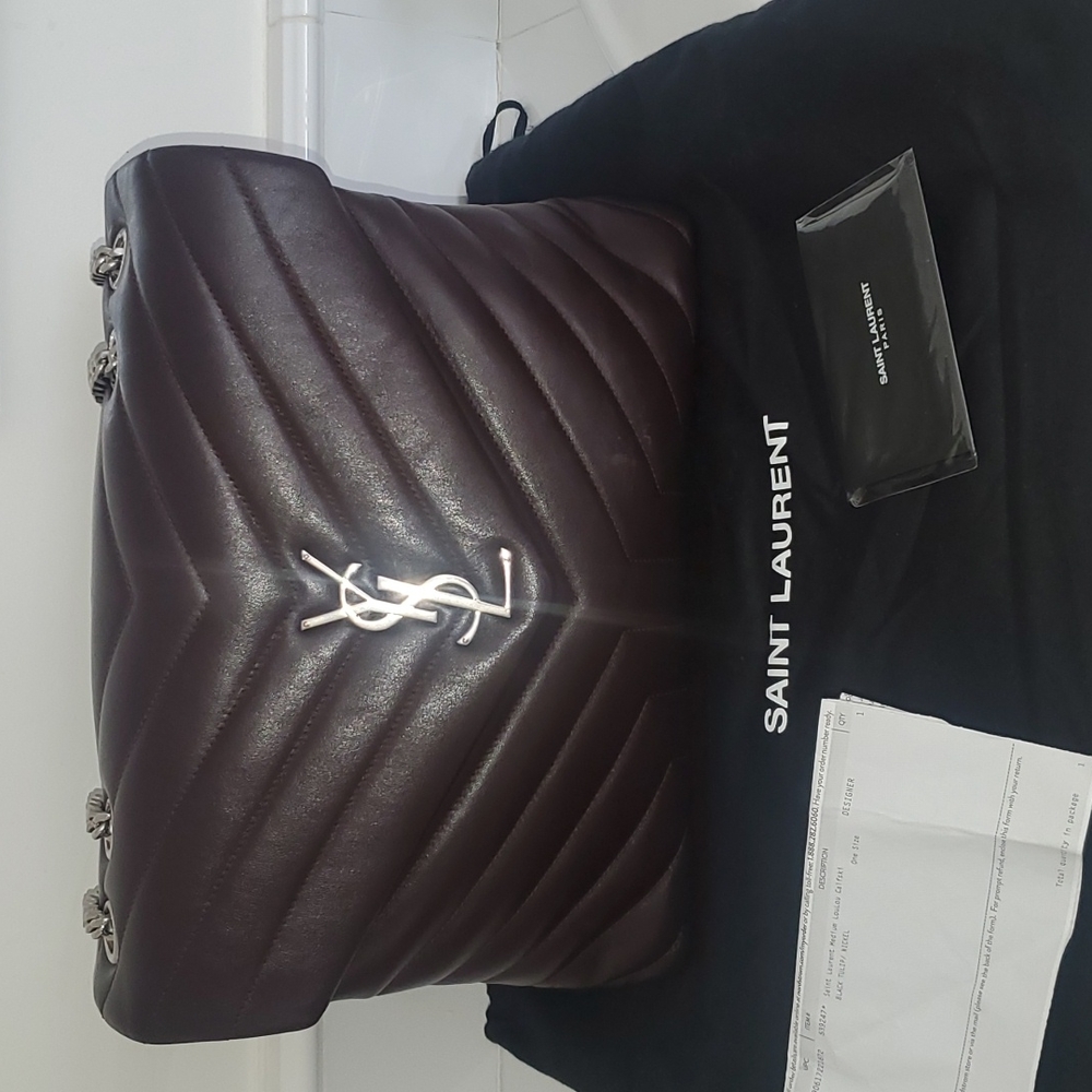 Saint Laurent med Loulou Calfskin blk/ tulip w/ nickel hardware bag
